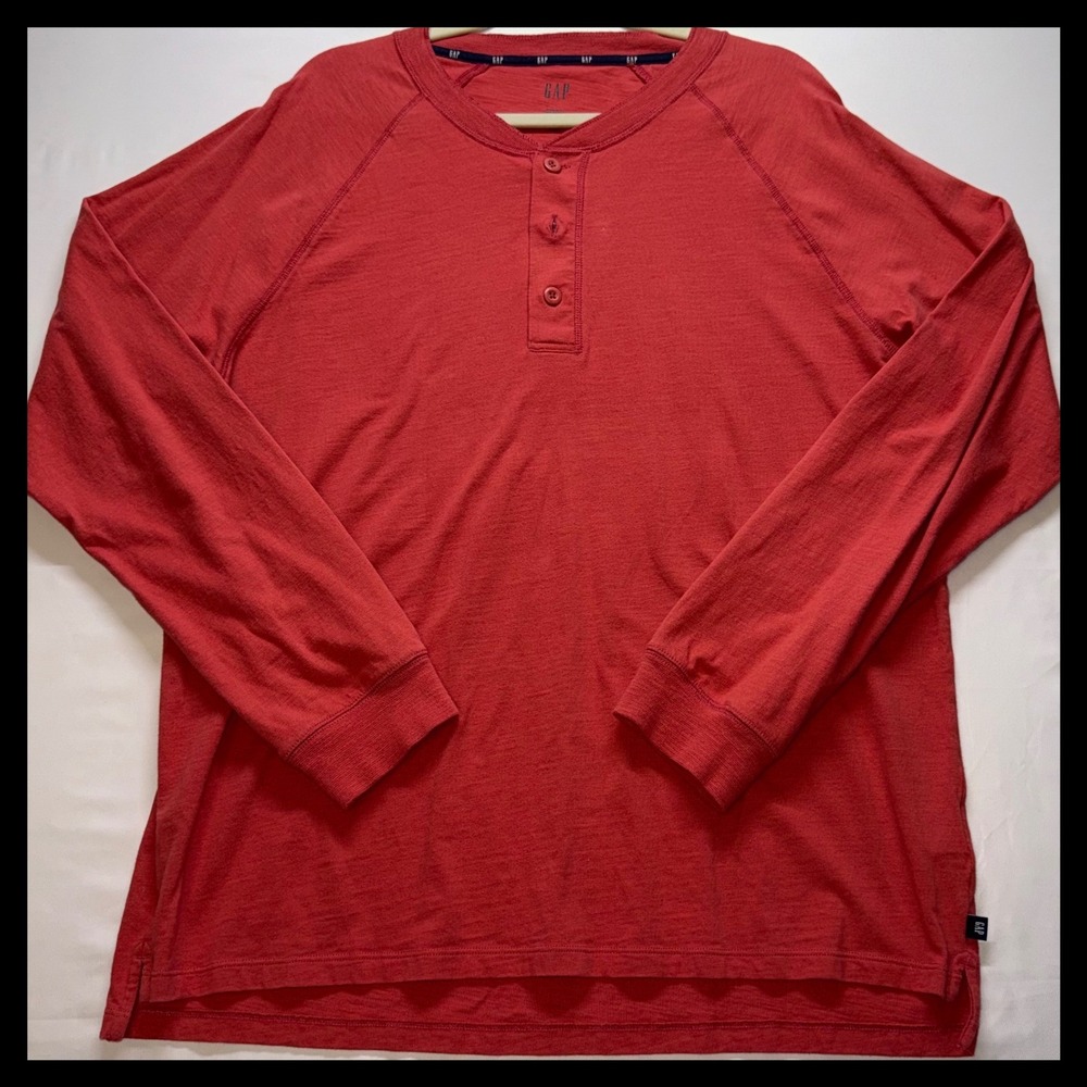 GAP‎ Henley Shirt Mens XL Red Long Sleeve Slub Cotton Casual Pullover